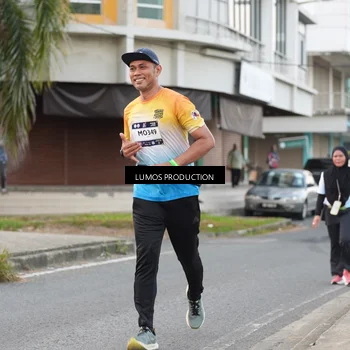 Runner Photo 7996479