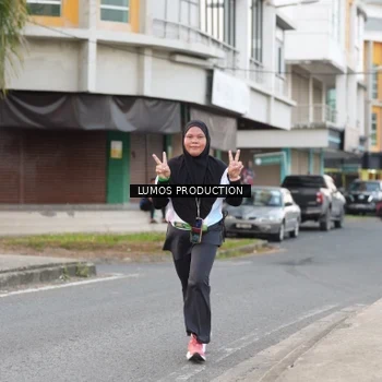 Runner Photo 7996496
