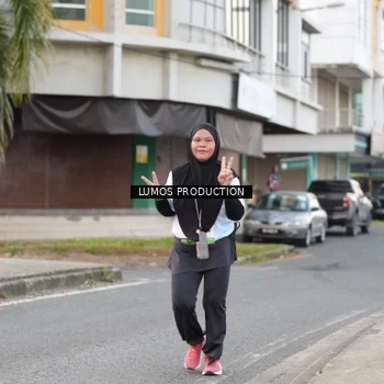 Runner Photo 7996499