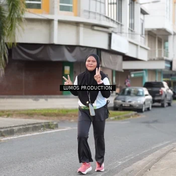 Runner Photo 7996503