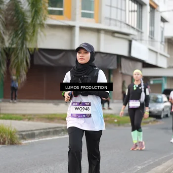 Runner Photo 7996523