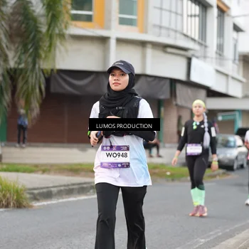 Runner Photo 7996526