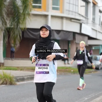 Runner Photo 7996533