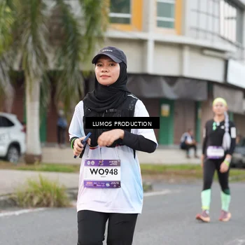 Runner Photo 7996535