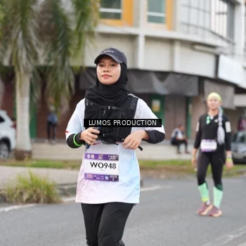Runner Photo 7996538