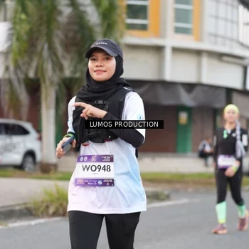 Runner Photo 7996542