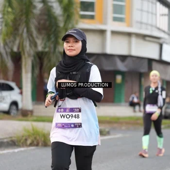 Runner Photo 7996543