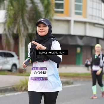 Runner Photo 7996546