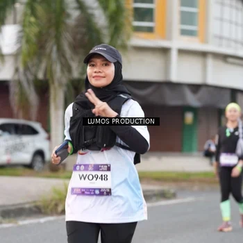 Runner Photo 7996552