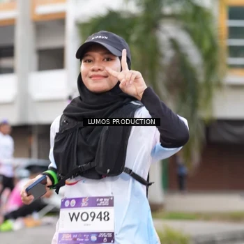 Runner Photo 7996555