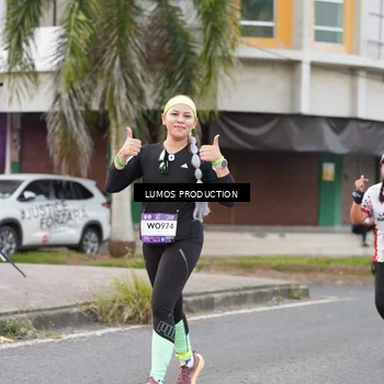 Runner Photo 7996574