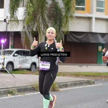 Runner Photo 7996576
