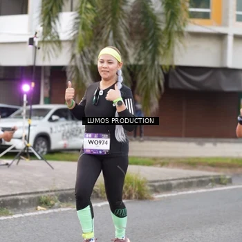 Runner Photo 7996579