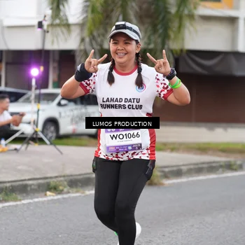 Runner Photo 7996609