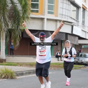 Runner Photo 7996627