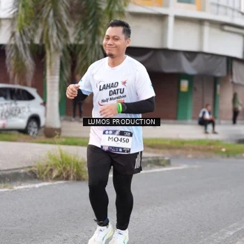 Runner Photo 7996634