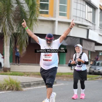 Runner Photo 7996639