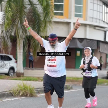 Runner Photo 7996641
