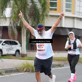 Runner Photo 7996647