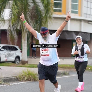 Runner Photo 7996650
