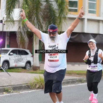 Runner Photo 7996652