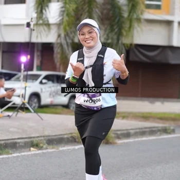 Runner Photo 7996671