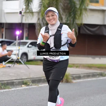 Runner Photo 7996673