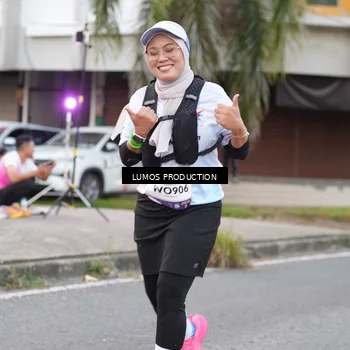 Runner Photo 7996677