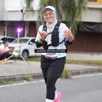 Runner Photo 7996678