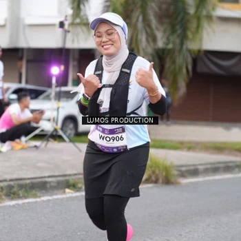 Runner Photo 7996679