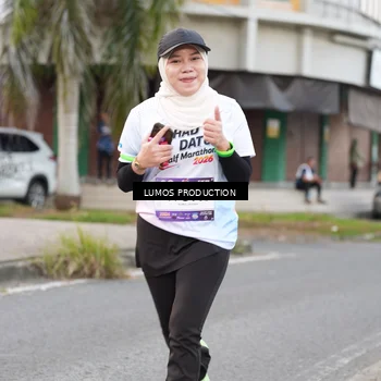 Runner Photo 7996719