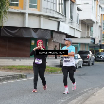 Runner Photo 7996726