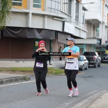 Runner Photo 7996727