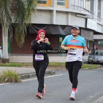Runner Photo 7996741