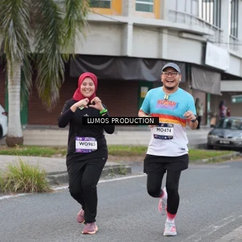 Runner Photo 7996746