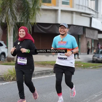 Runner Photo 7996756