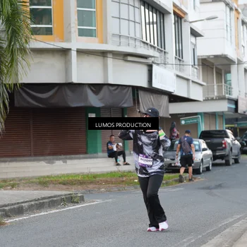 Runner Photo 7996764