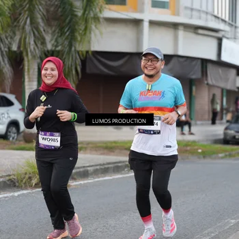Runner Photo 7996765