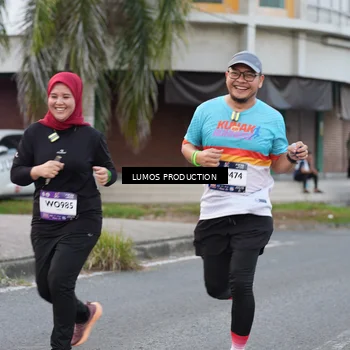 Runner Photo 7996766
