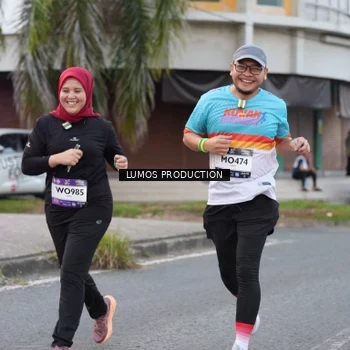 Runner Photo 7996767