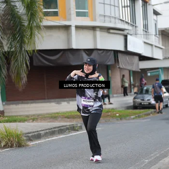 Runner Photo 7996774