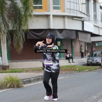 Runner Photo 7996784