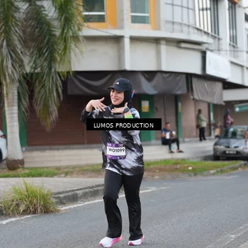 Runner Photo 7996786