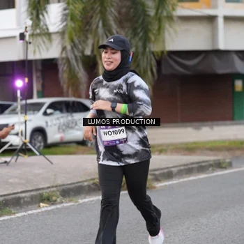 Runner Photo 7996794