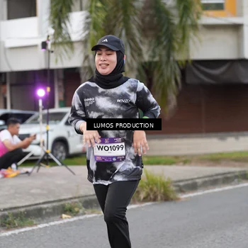 Runner Photo 7996800