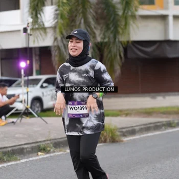 Runner Photo 7996805