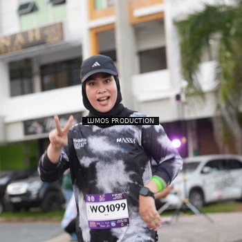 Runner Photo 7996806