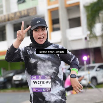 Runner Photo 7996812