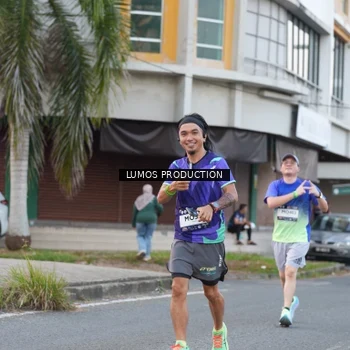 Runner Photo 7996841