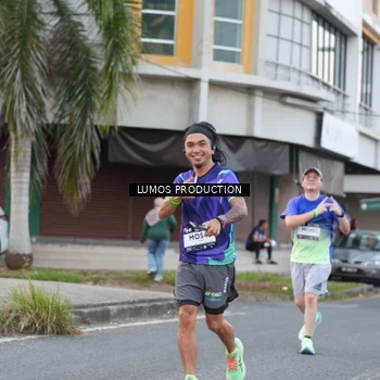 Runner Photo 7996845